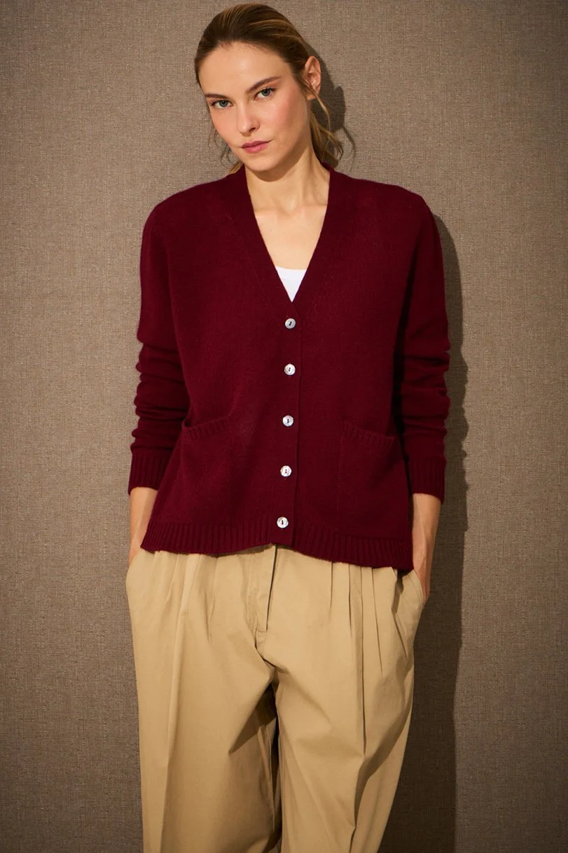 BE YOU by GERALDINE ALASIO 売れ筋商品|||ビー ユー バイ ジェラルディン アラシオ ニット&セーター アウター レディース Sweaters Black Be You - Geraldine Alasio